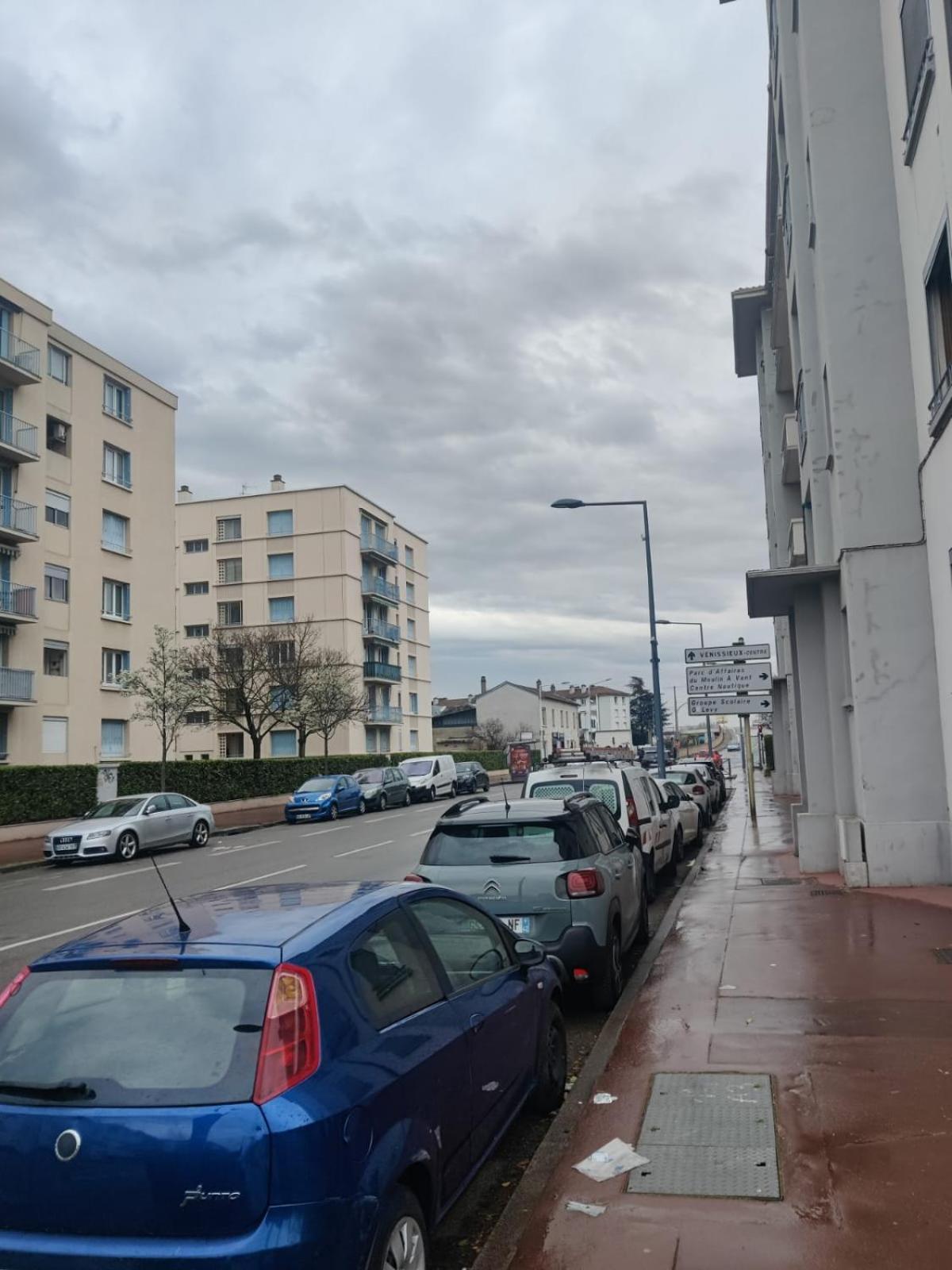 Le Pressense 2 Apartamento Vénissieux Exterior foto